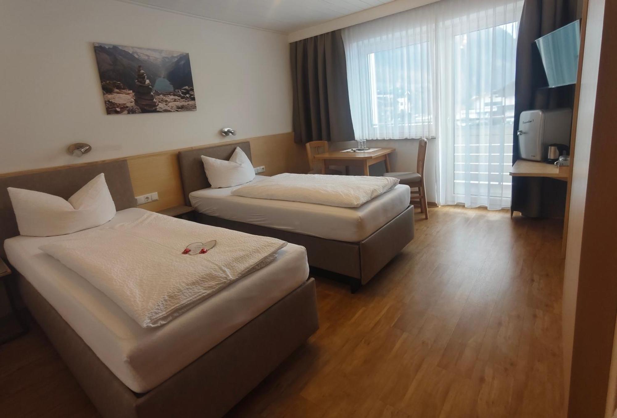 Gaestehaus Holaus Mayrhofen Esterno foto